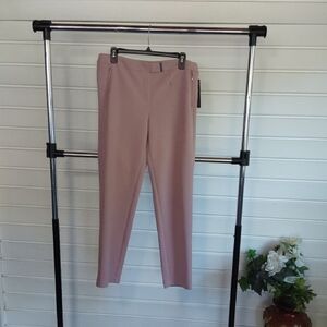 Soho Blush Ankle Pants Size Large